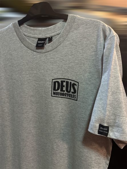 Deus Tshirt